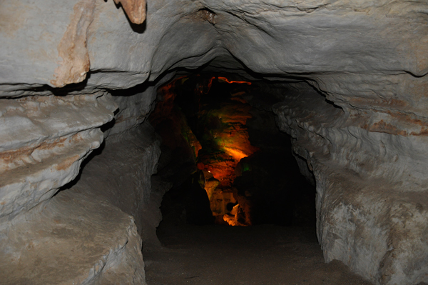 formations in Skyline Caverns