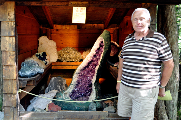 Lee Duquette and a big amethyst Geode