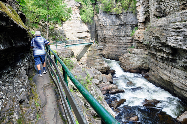 Lee Duquette approaching another bridge