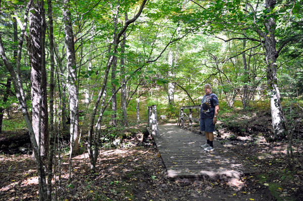 Lee Duquette on the pathway