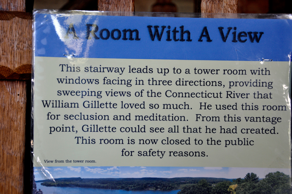 stairway sign