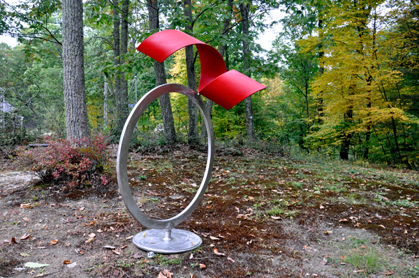 Ribbon sculpture