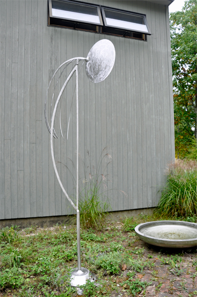 Peacock sculpture