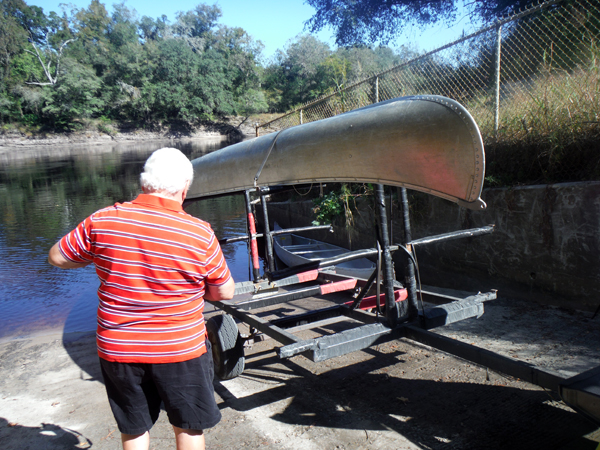 Lee Duquette and the canoe