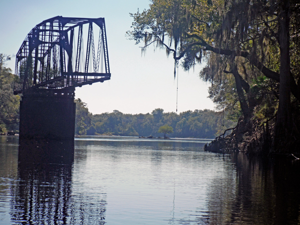 The old swing bridge