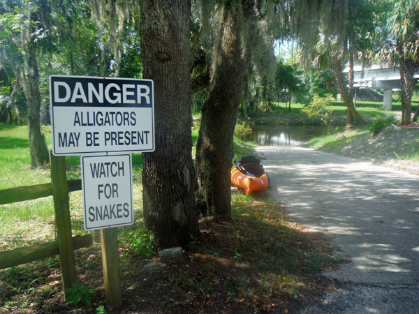 sign: alligators and snakes