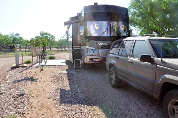 The RV and toad of the two RV Gypsies