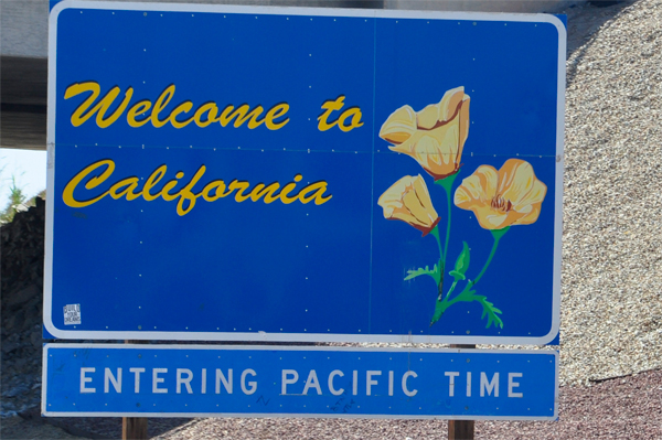 Welcome to California sign