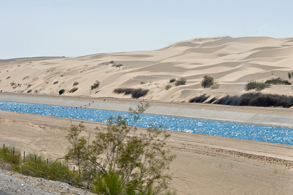 sand hills and an aquaduct.