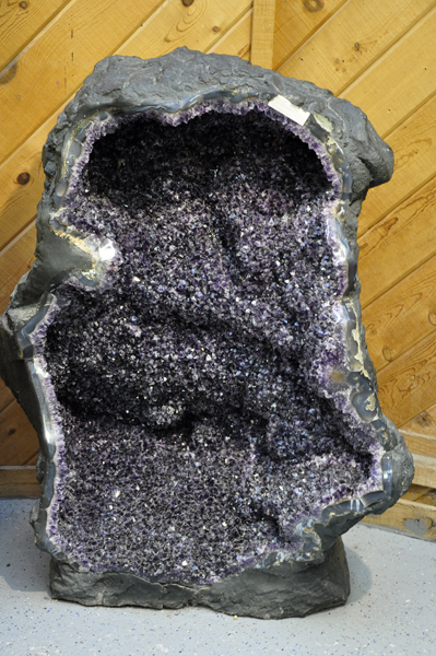 giant amethyst