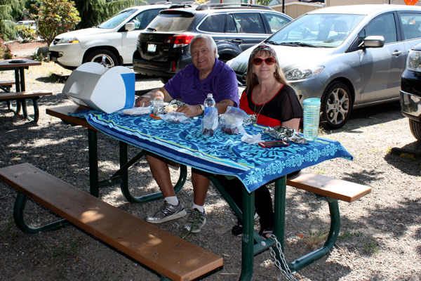 the two RV Gypsies enjoying a picnic lunch