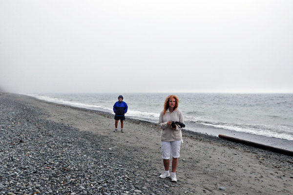 Lee and Ilse on the beach.