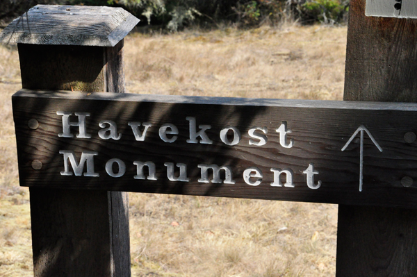 Havekost Monument sign
