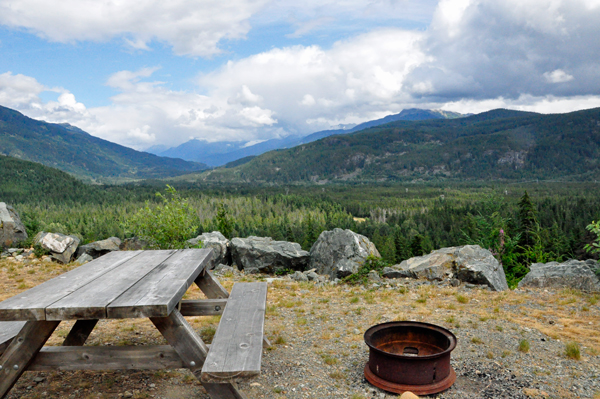 picnic table