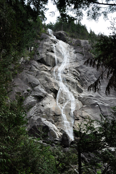  Shannon Falls