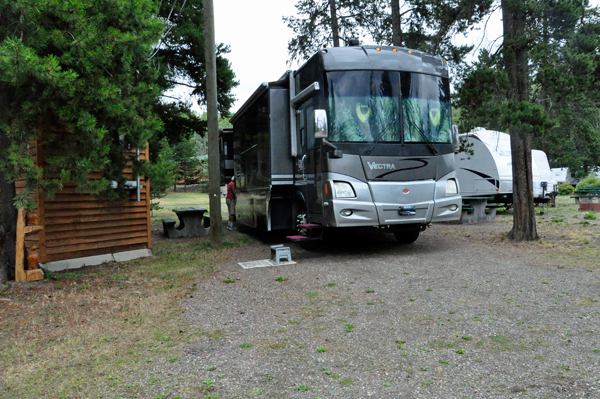 the two RV Gypsies' RV at Glacier View Park