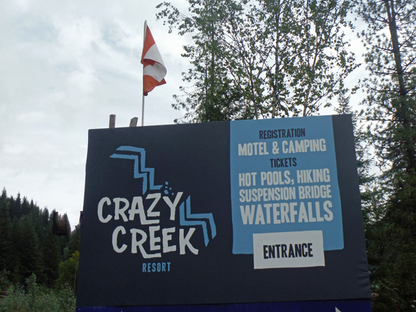 Crazy Creek Resort sign