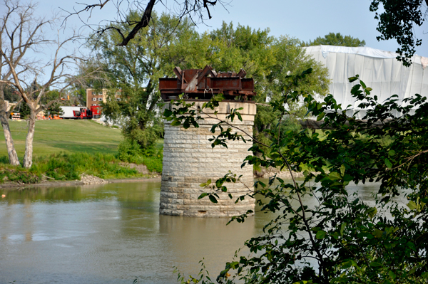 leftover piling in Red River