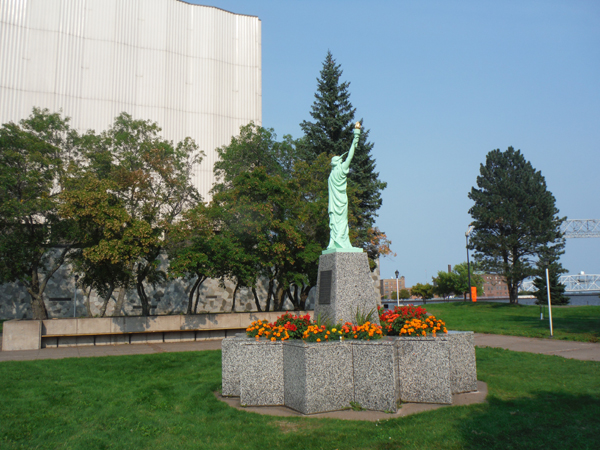 miniature Statue of Liberty 