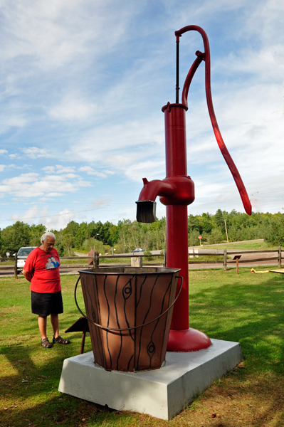 Lee Duquette checks out the town pump