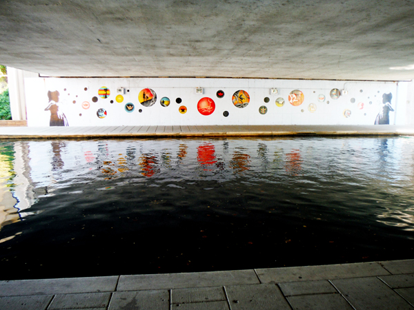 mural on the bridge