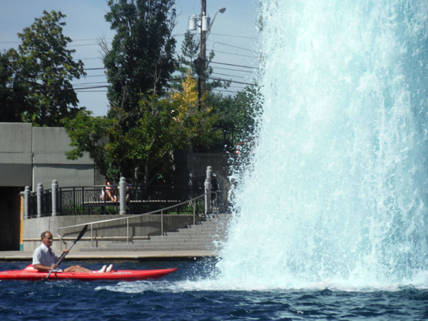 Terry gets up close to the fountain