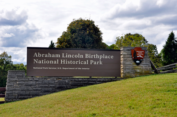 sign: Abraham Lincoln Birthplace National Historical Park