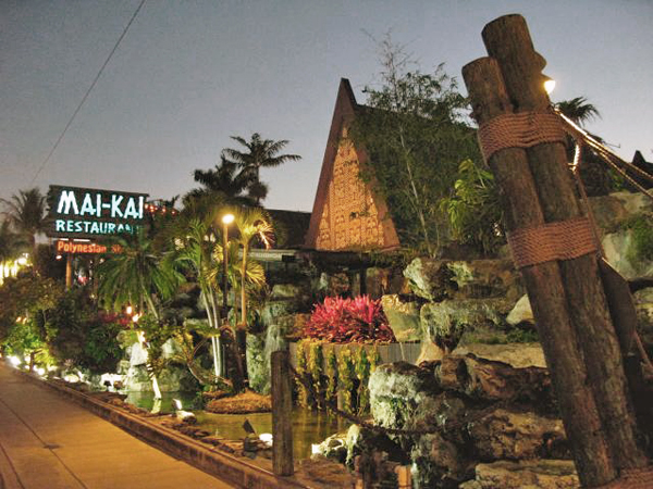 The outside of the Mai-Kai Restaurant