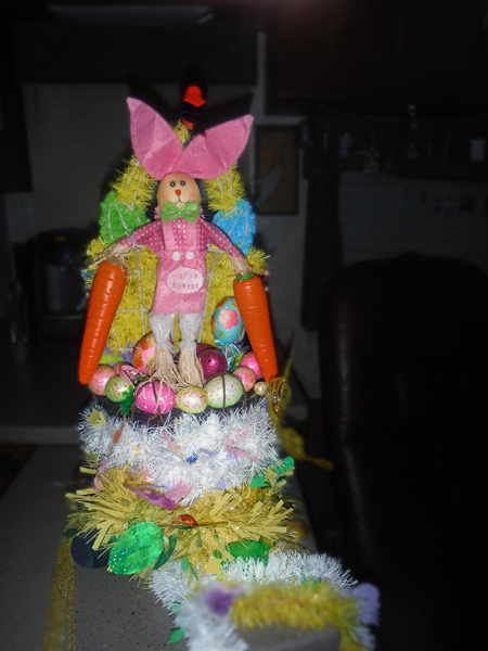 the back of Karen Duquette's Easter Bonnet