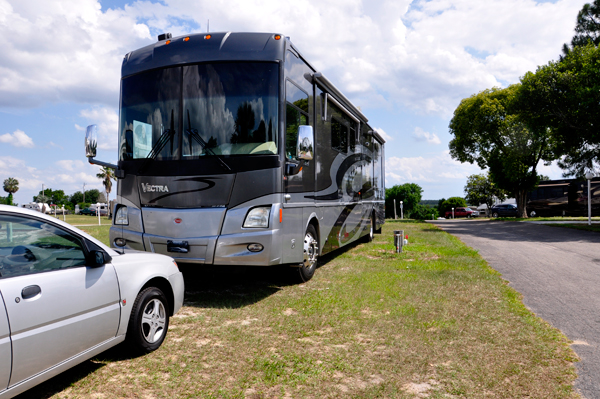 the RV of the two RV Gypsies in Taraves