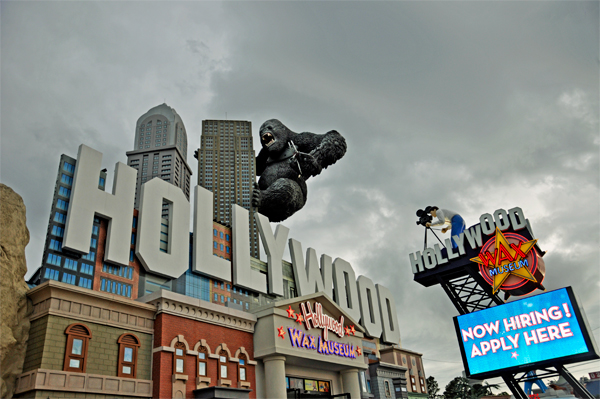 Hollywood scene and King Kong