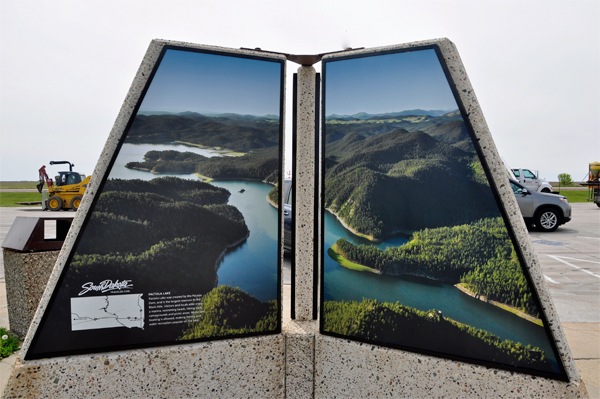 sign of Pactola Lake