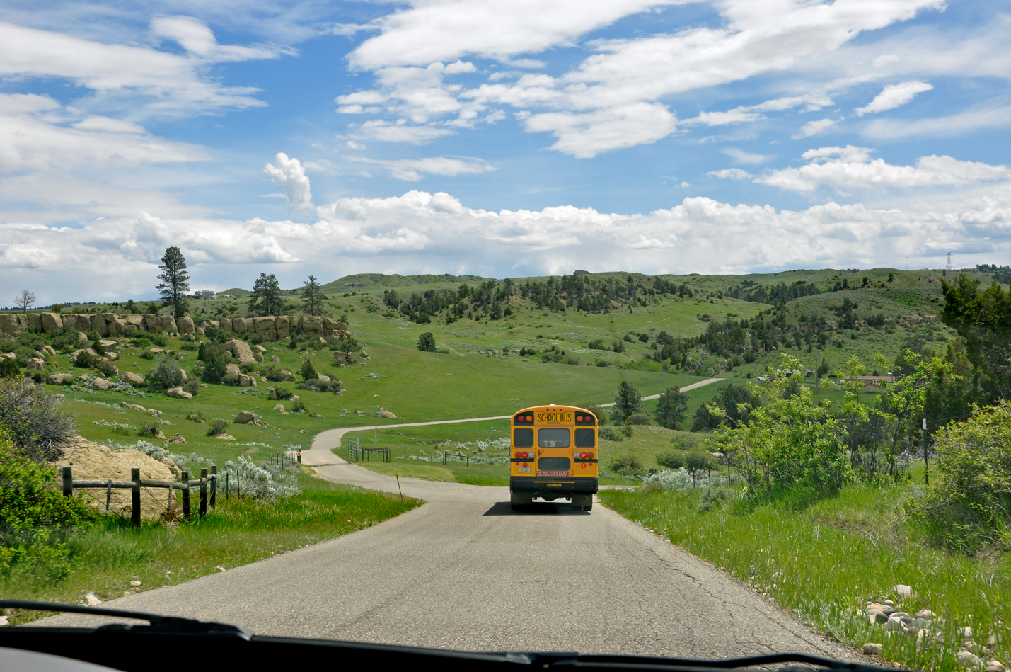 scenery on the way to Pictorgraph Cave State Park