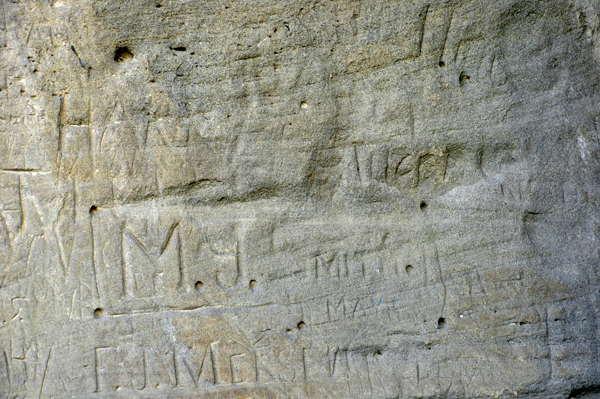 other signatures on Pompeys Pillar