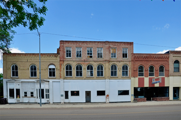 modern Choteau House