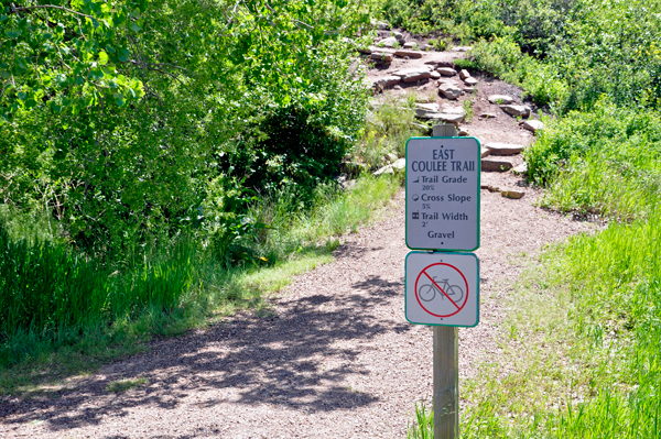 steep trail warning sign