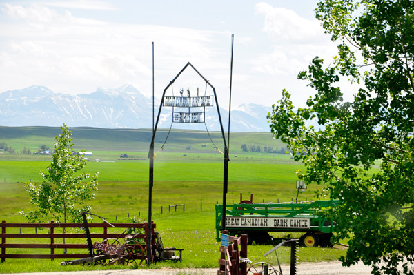 entry to the Great Canadian Barn Dance and Family Campground.