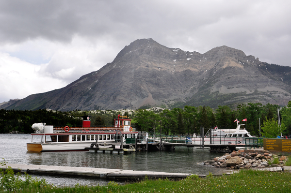 boat and mountain