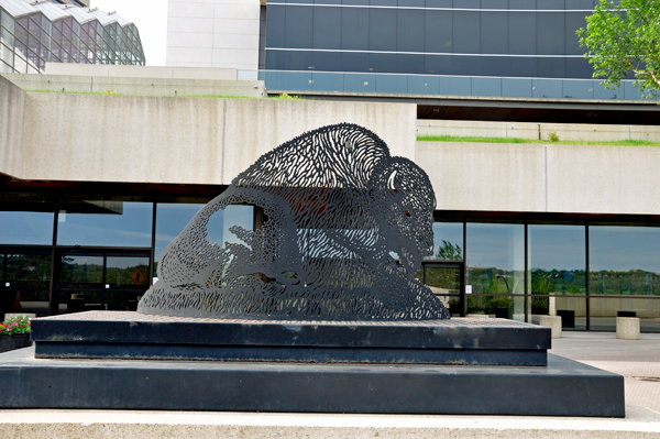 monument in Edmonton