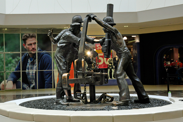 a monument dedicated to coal miners