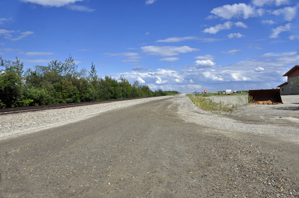 The very long dirt road to Cummins.