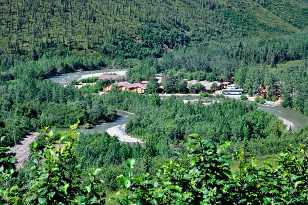 first view of Kantishna from the bus