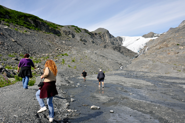 Worthington Glacier hikers