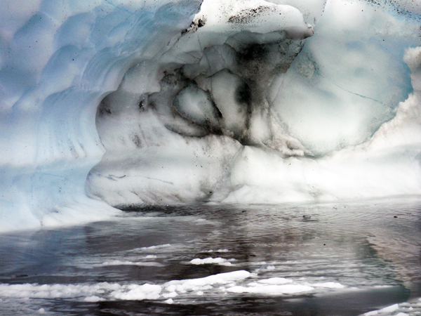 big sheets of ice and the lake