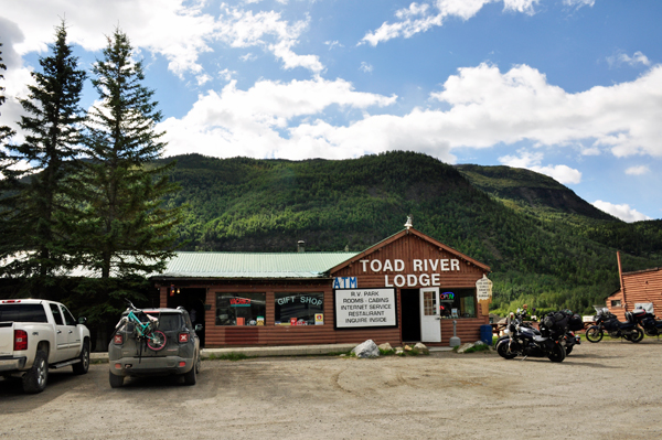outside of Toad River Lodge gift shop