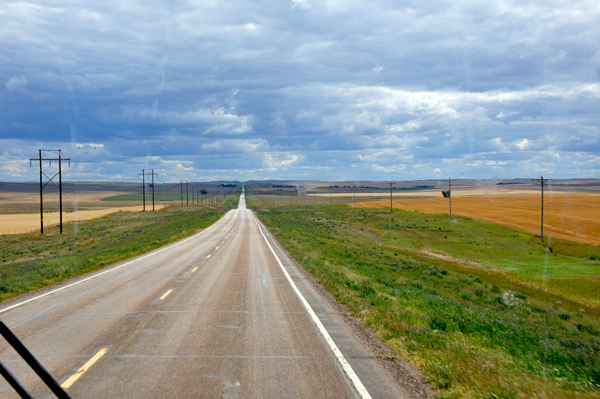 road with no traffic