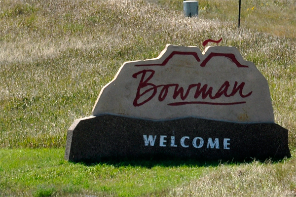 welcome to Bowman sign