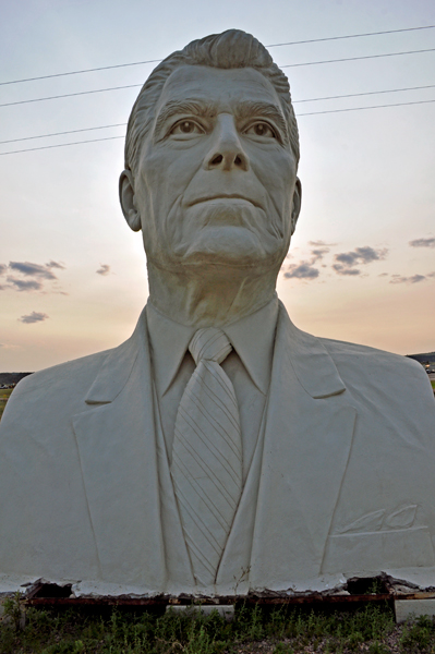 Ronald Reagan bust