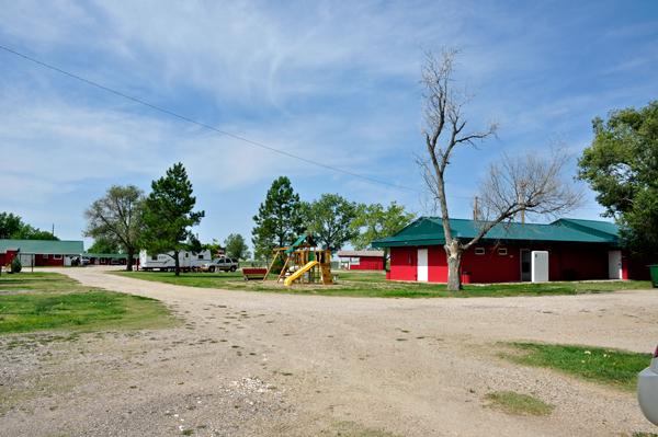 Circle q0 campground playground road