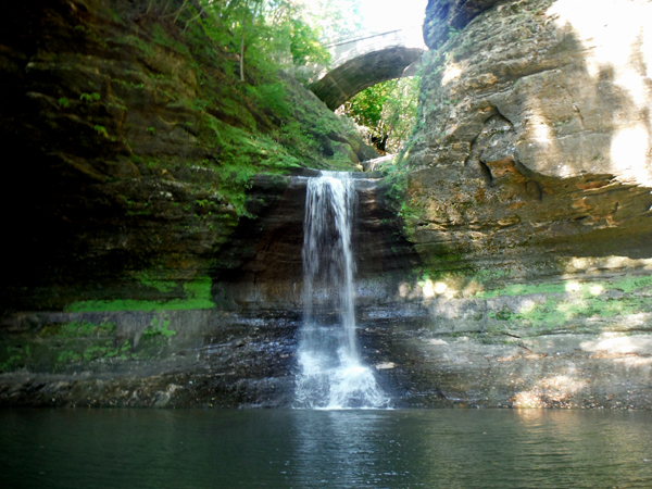 Cascade Falls in Matthiessen State Park